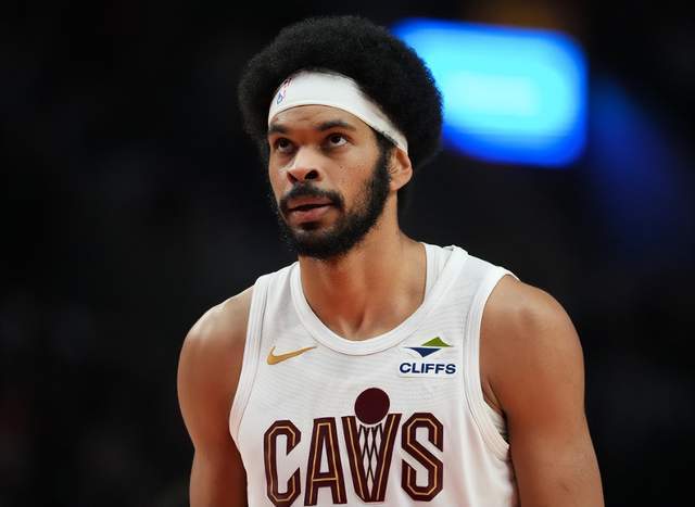 库里坚持复出计划 骑士伤病潮冲击季后赛前景