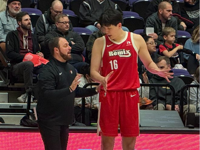 撕裂之城混音队加时逆转终结南湾湖人12连胜